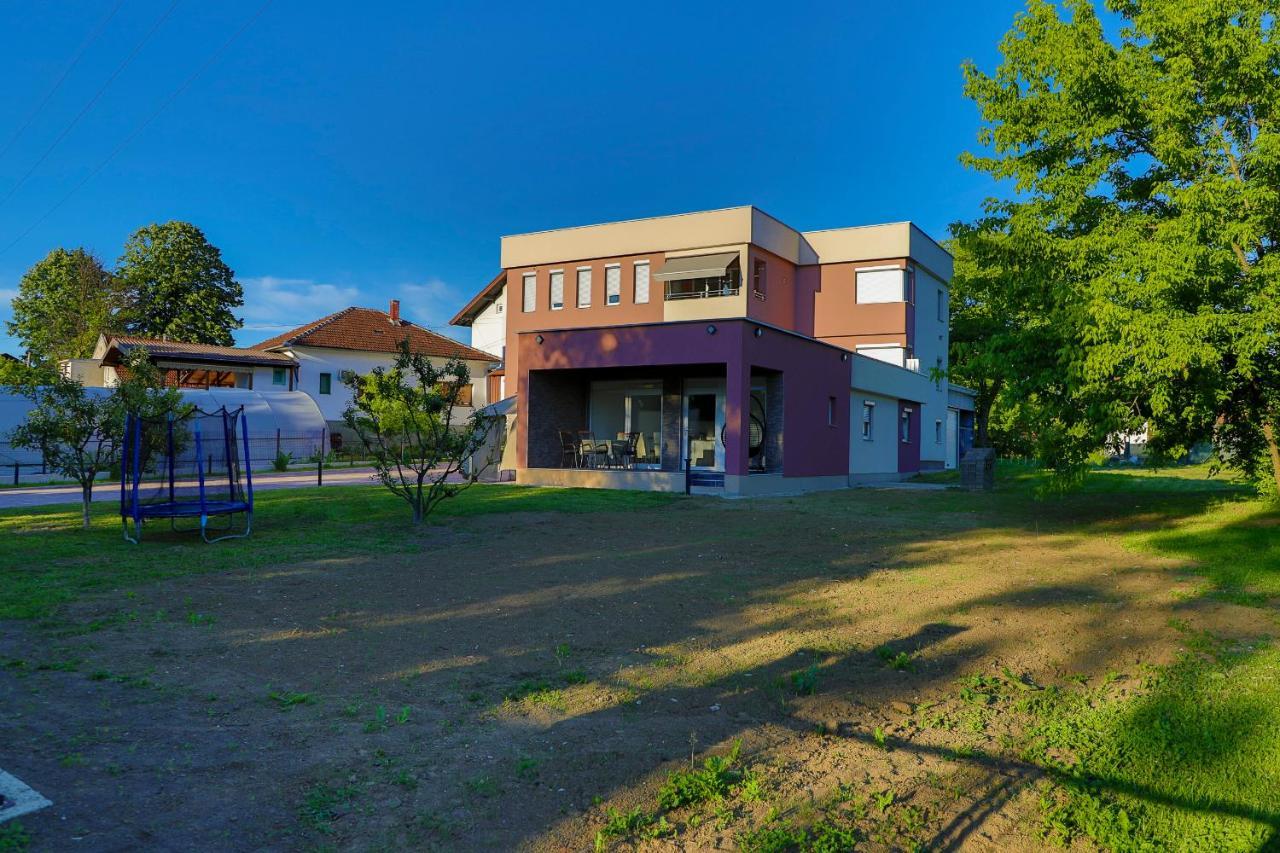Apartment Vila Tara Bihać Екстериор снимка
